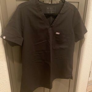 TWO Figs Scrub Top